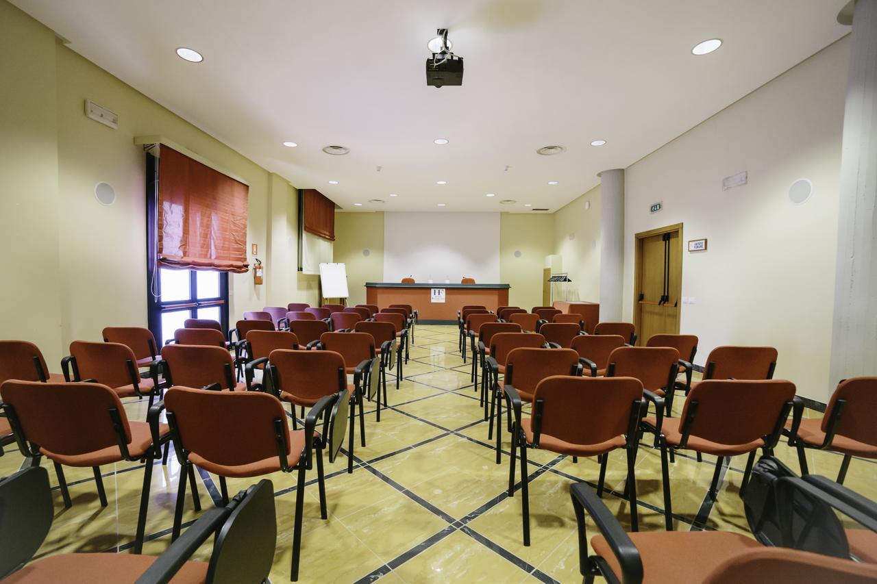 Hotel Residence Federiciano Valenzano Exterior photo
