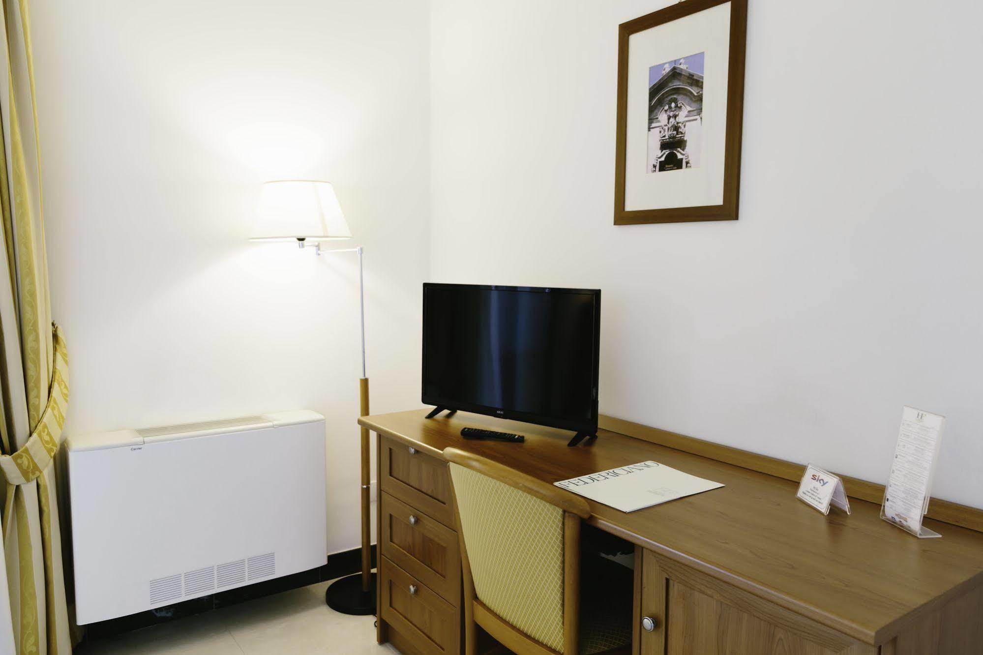 Hotel Residence Federiciano Valenzano Exterior photo